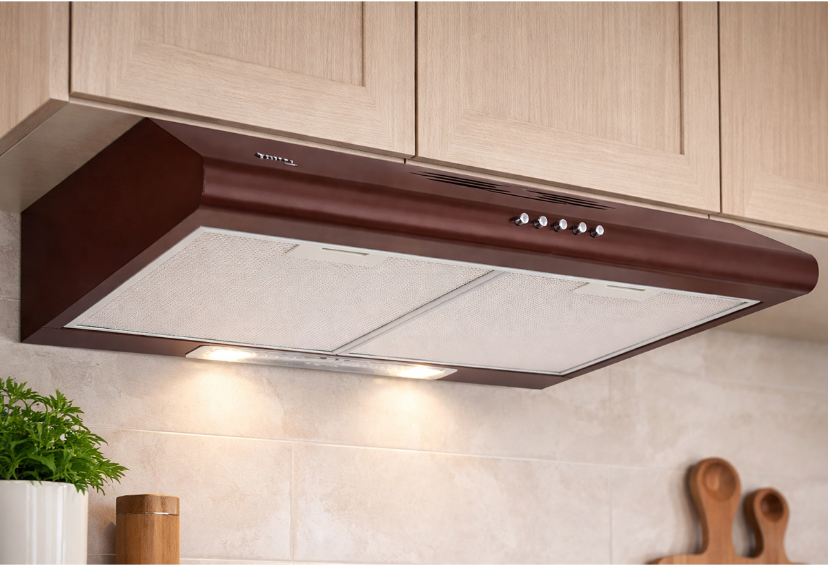 Απεικονίζεται ο απορροφητήρας εγκατεστημένος σε κουζίνα.